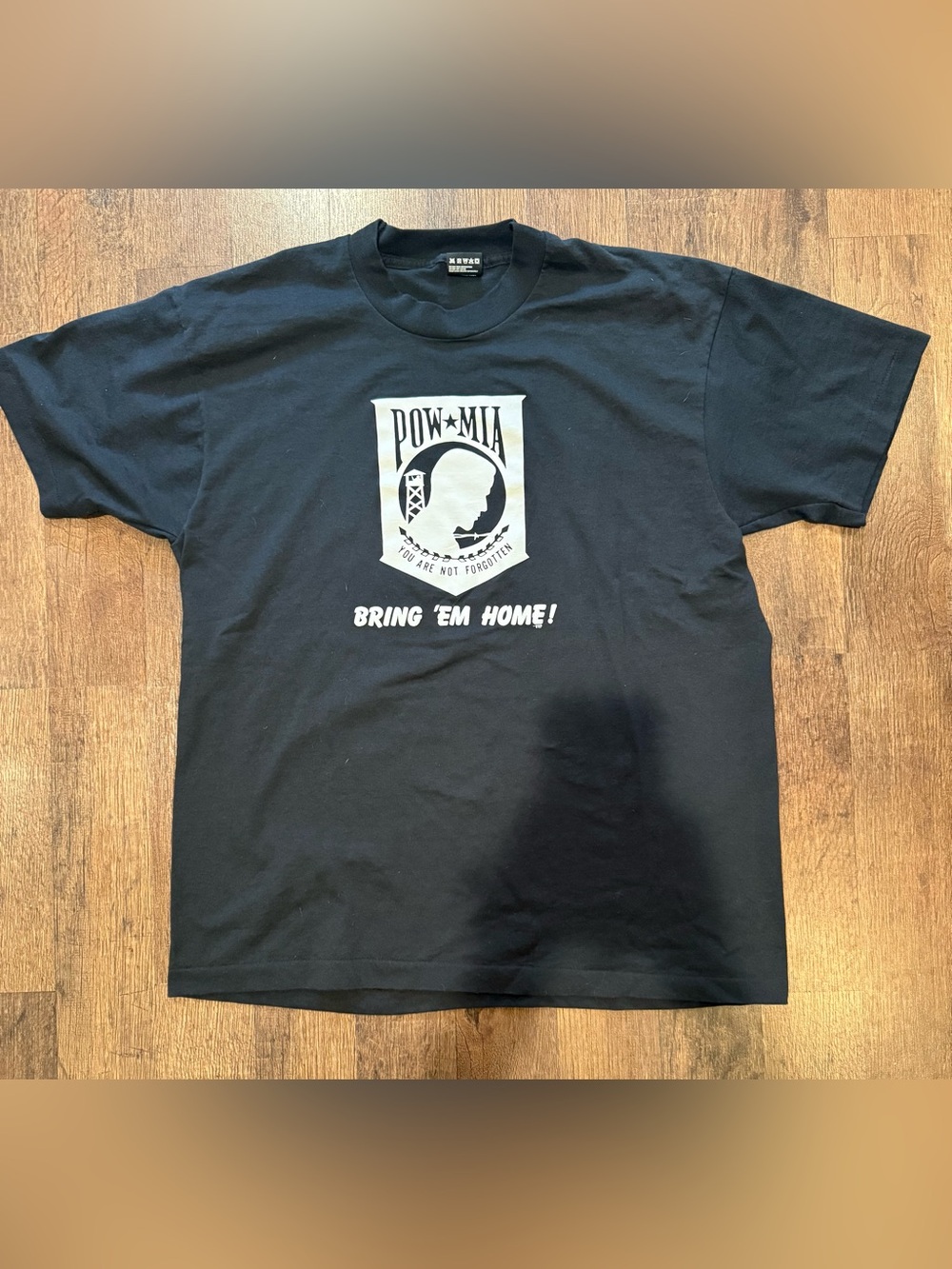 Vintage 80s POW MIA t shirt xl